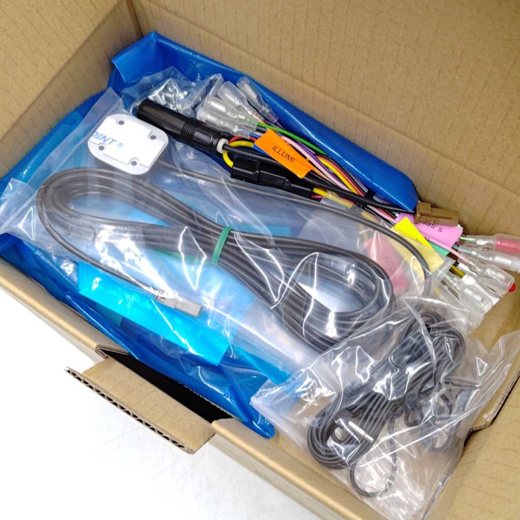 ケンウッド 彩速ナビ 7V型 カーナビ MDV-D612 KENWOOD フルセグ地デジ Bluetooth CD DVD USB SD AVナビゲーション