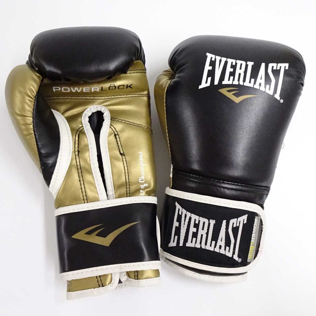 エバーラスト トレーニンググローブ 14oz ブラック ゴールド EVERLAST ボクシング 格闘技
